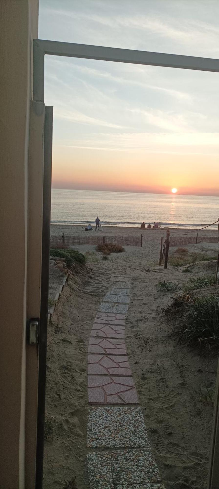 Casa Roberto Beach トルヴァイアニカ エクステリア 写真