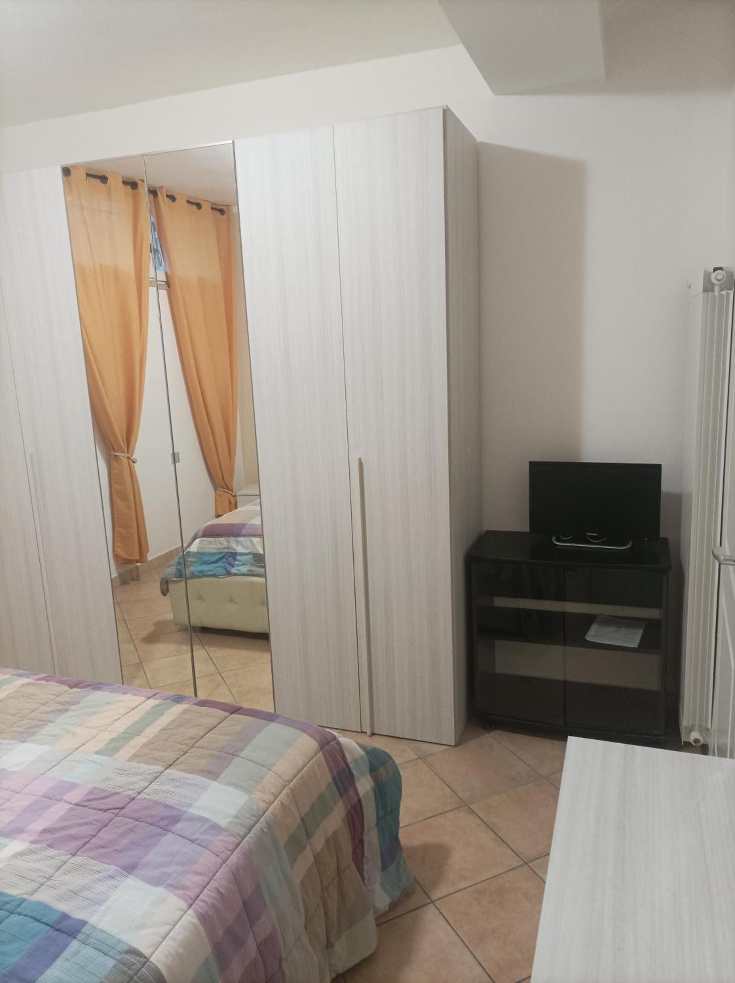 Casa Roberto Beach トルヴァイアニカ エクステリア 写真