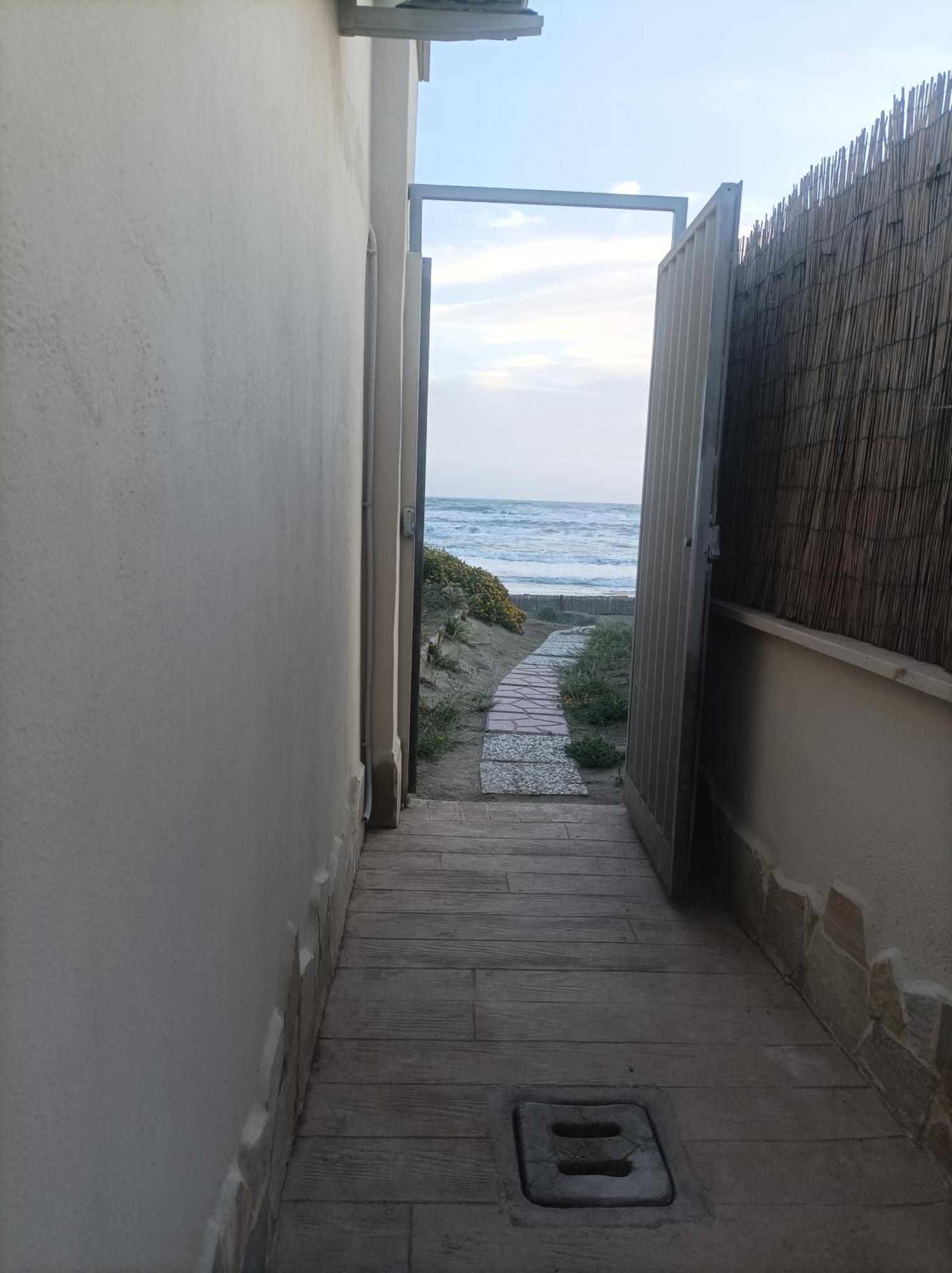 Casa Roberto Beach トルヴァイアニカ エクステリア 写真